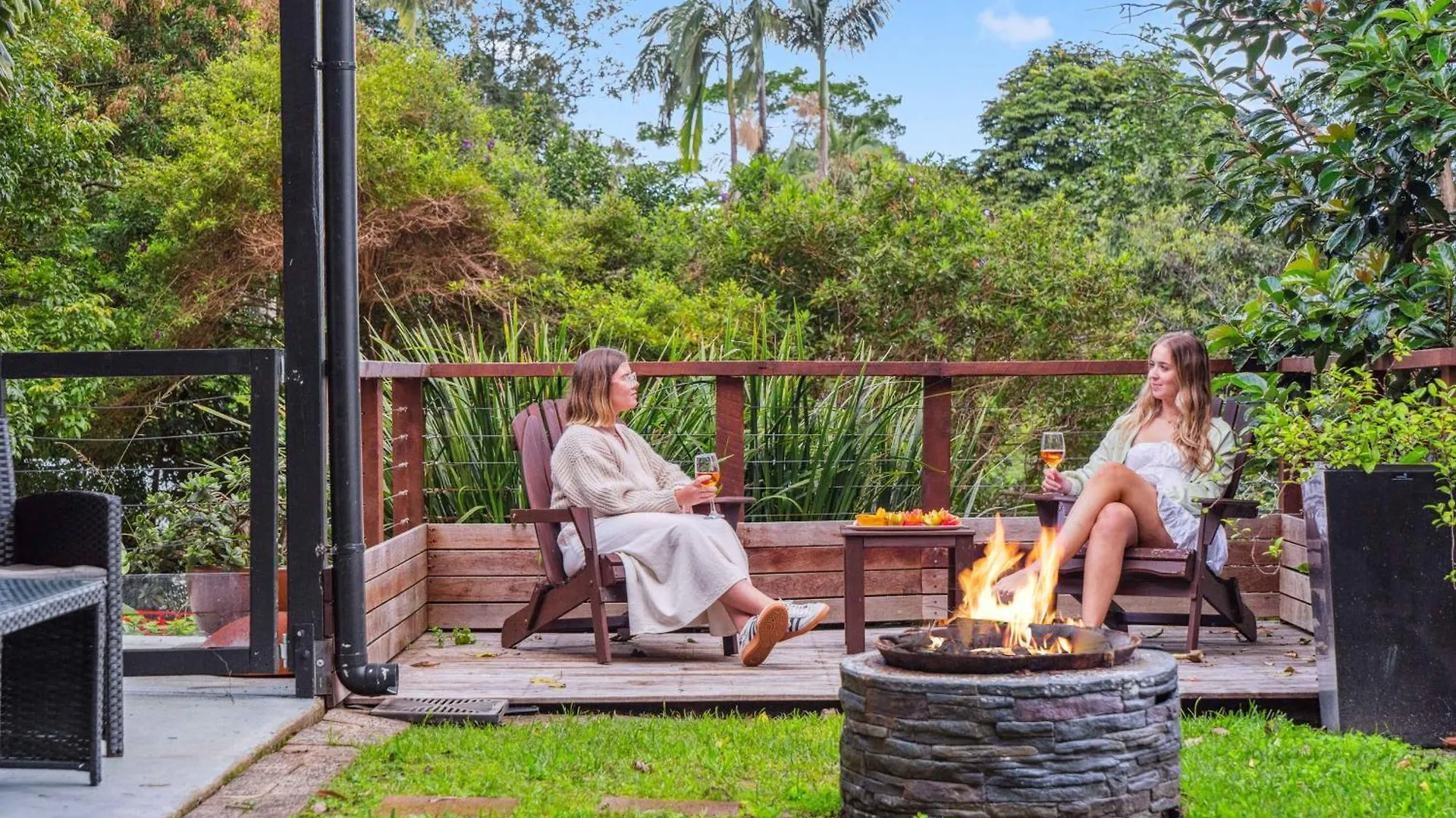 Wattle Cottage - A Stylish Hinterland Escape 马莱尼